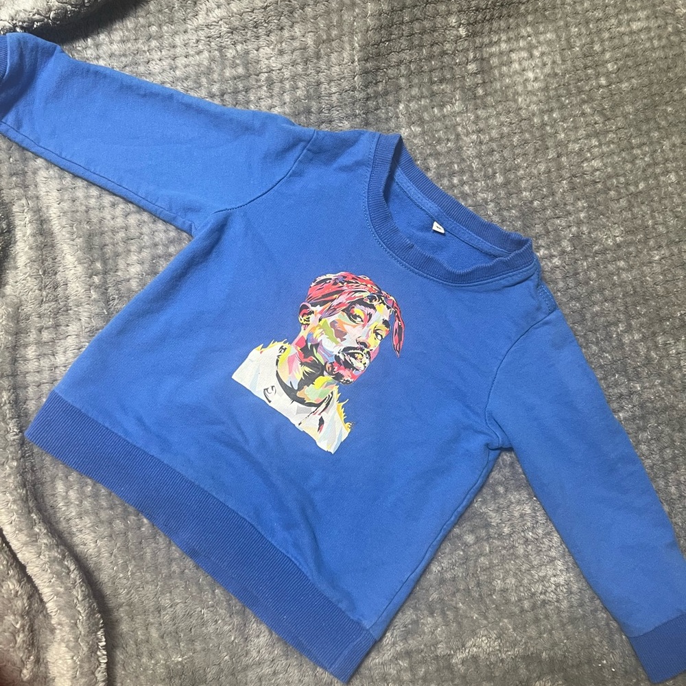 Tupac sweater size 2T